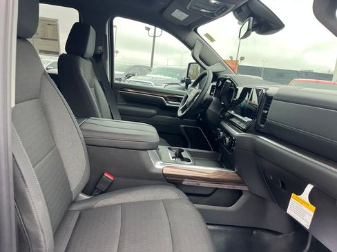 New 2026 Chevrolet Silverado 3500 LT w/ Convenience Package image 32