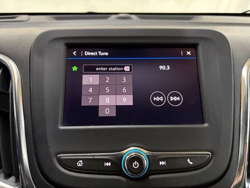 Used 2022 Chevrolet Equinox LT image 48