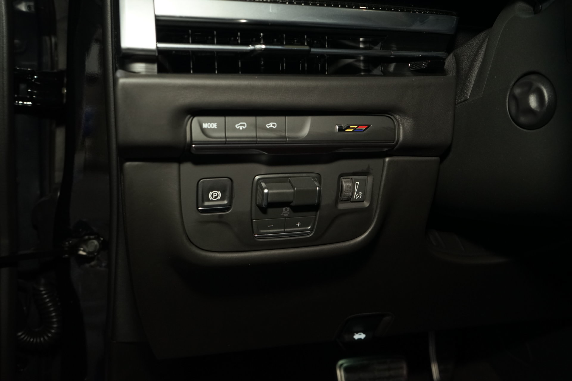 Used 2026 Cadillac Escalade V AWD/4WD image 38