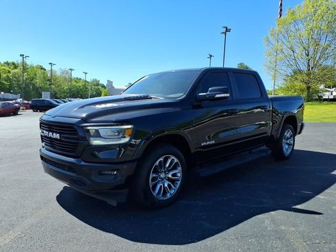 Used 2020 RAM 1500 Laramie w/ Sport Appearance Package AWD/4WD image 3
