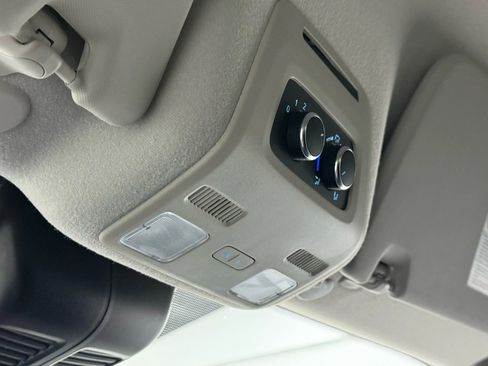 Used 2021 Ford Transit 350 XLT image 20