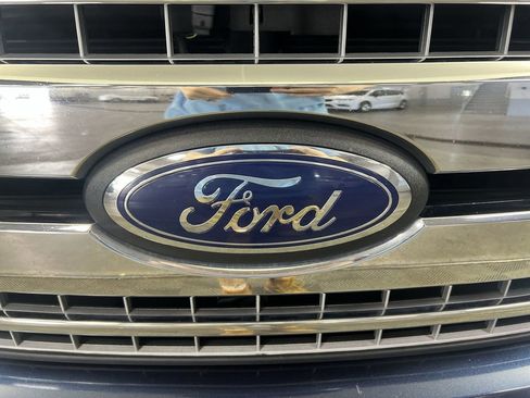 Used 2018 Ford F150 XLT w/ Equipment Group 302A Luxury AWD/4WD image 28