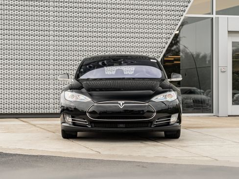 Used 2015 Tesla Model S P90D AWD/4WD image 29