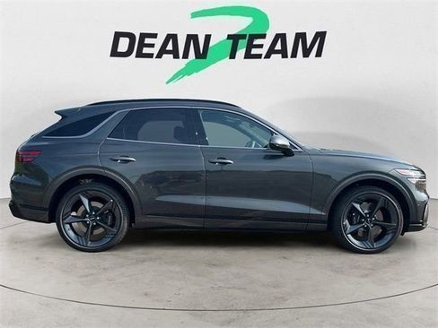Used 2026 Genesis GV70 3.5T Sport Prestige image 9