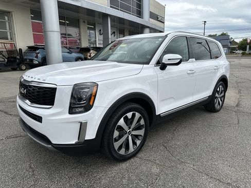 Certified 2022 Kia Telluride S AWD/4WD image 11