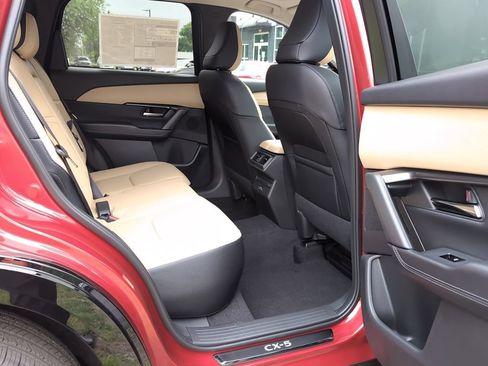 New 2026 MAZDA CX-5 2.5 S w/ Premium Plus Package AWD/4WD image 8