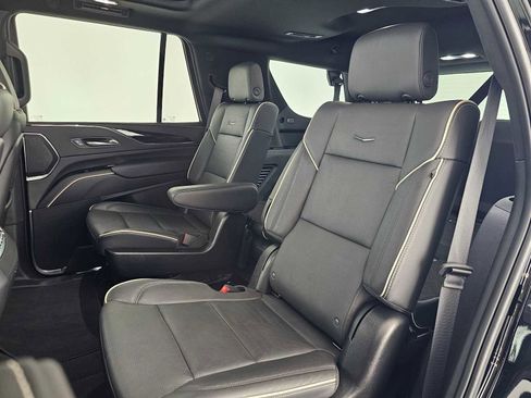 Used 2024 Cadillac Escalade Sport image 19