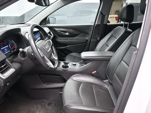 Used 2024 GMC Terrain SLT AWD/4WD image 18