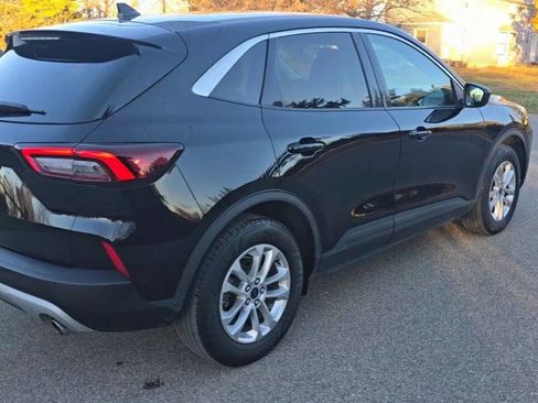 Used 2024 Ford Escape Active image 5