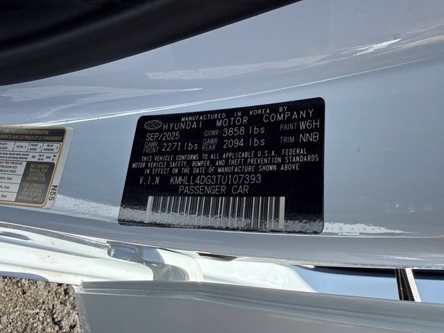 Used 2026 Hyundai Elantra SE FWD image 34