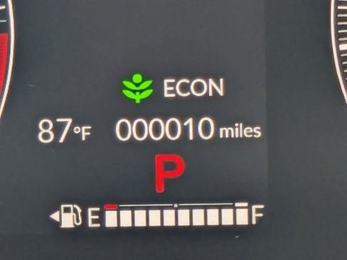 New 2026 Honda HR-V LX image 27