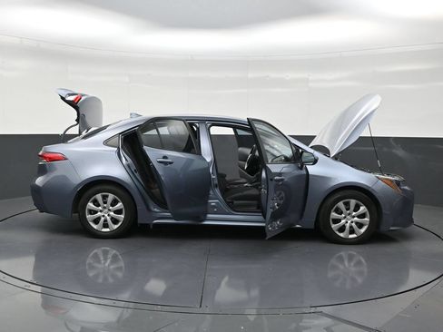 Used 2024 Toyota Corolla LE FWD image 26