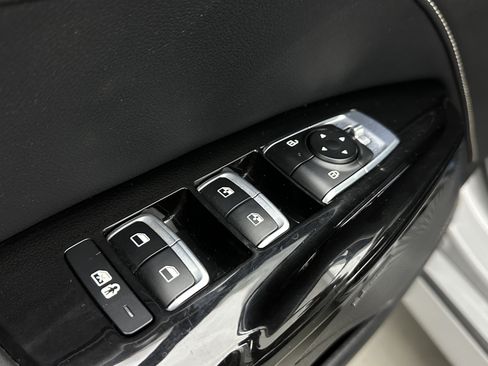 Used 2025 Kia K5 GT-Line w/ GT-Line Premium Package FWD image 13