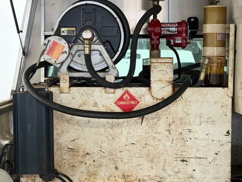 Used 2004 Chevrolet Silverado 3500 4x4 Extended Cab w/ Skid Plate Package image 13