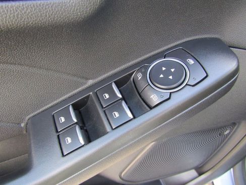 Used 2022 Ford Escape Titanium FWD image 24