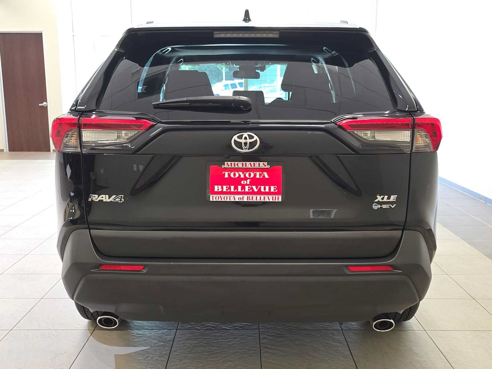 Certified 2025 Toyota RAV4 XLE w/ Convenience Package AWD/4WD image 5