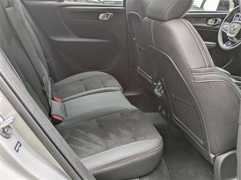 Certified 2023 Volvo XC40 Recharge Ultimate image 26