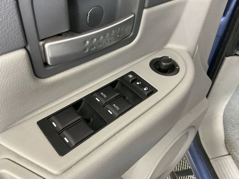 Used 2008 Dodge Durango SLT w/ Convenience Group image 17