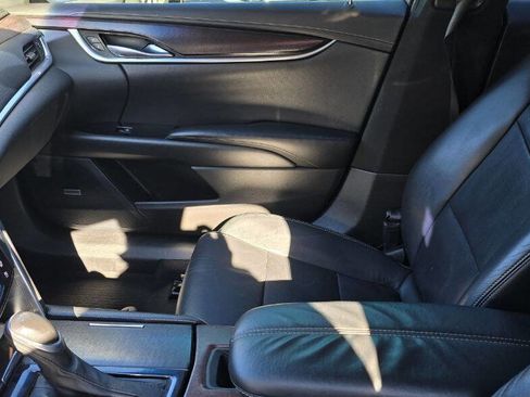 Used 2019 Cadillac XTS Luxury image 23