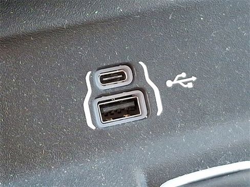 Used 2023 RAM ProMaster 3500 image 22