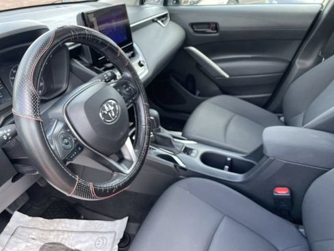 Used 2023 Toyota Corolla Cross LE FWD image 14