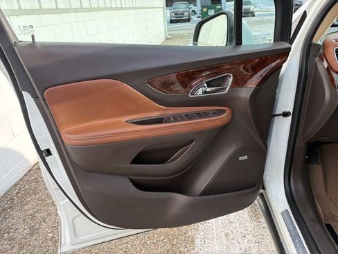 Used 2015 Buick Encore Premium image 26
