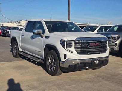 New 2026 GMC Sierra 1500 SLT