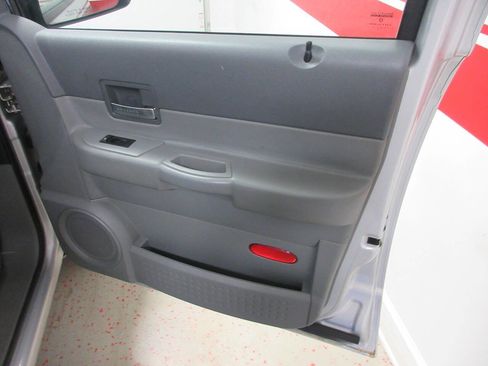 Used 2005 Dodge Durango SLT AWD/4WD image 23