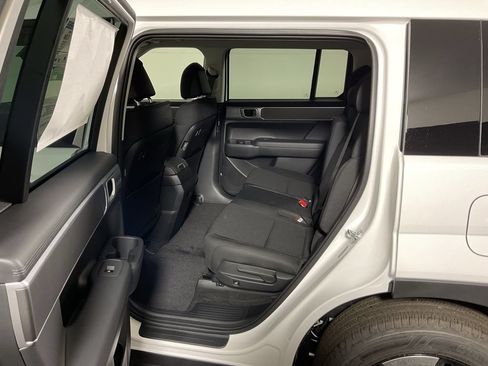 New 2026 Hyundai Santa Fe SE AWD/4WD image 32