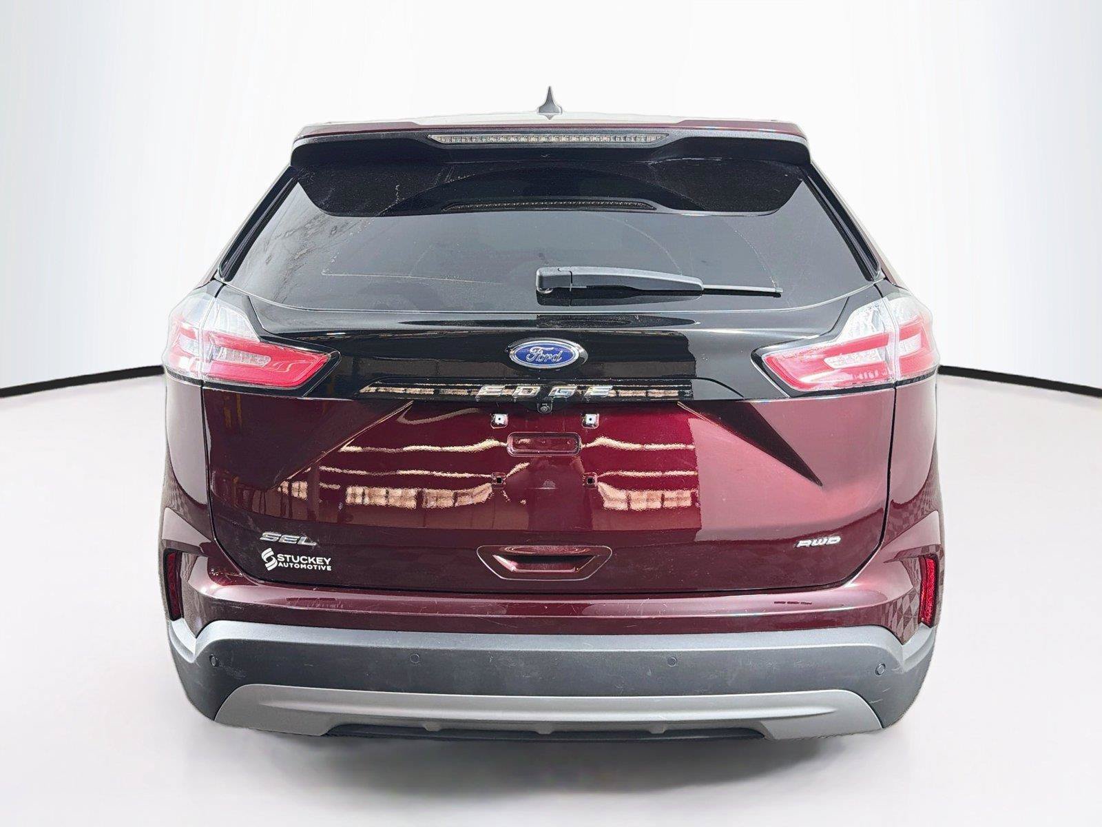 Used 2021 Ford Edge SEL w/ Convenience Package AWD/4WD image 10
