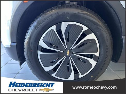Used 2024 Chevrolet Blazer EV LT AWD/4WD image 7
