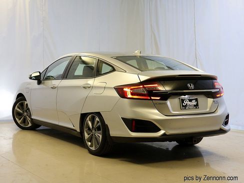 Used 2018 Honda Clarity Touring image 9