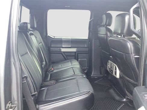 Used 2018 Ford F150 Lariat w/ Equipment Group 502A Luxury image 19