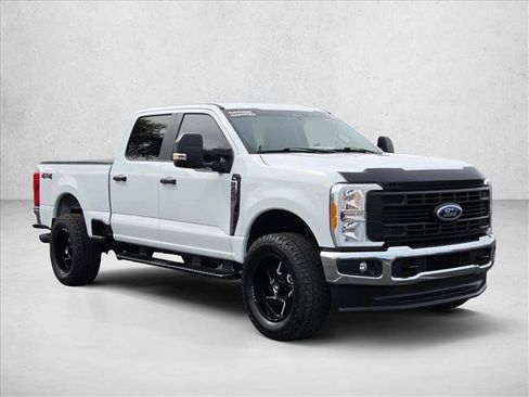 Used 2023 Ford F250 XL w/ XL Driver Assist Package image 3