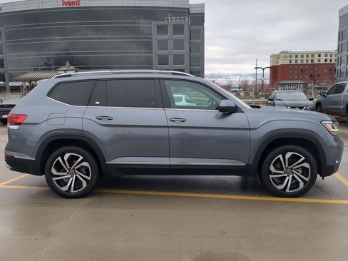 Used 2022 Volkswagen Atlas SEL image 7