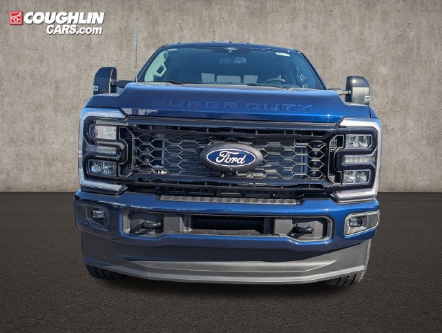 New 2027 Ford F350 Lariat w/ Black Appearance Package AWD/4WD image 2
