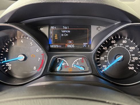 Certified 2019 Ford Escape SE FWD image 28