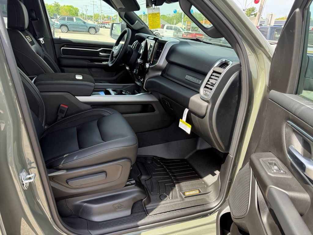 New 2026 RAM 1500 Big Horn AWD/4WD image 10