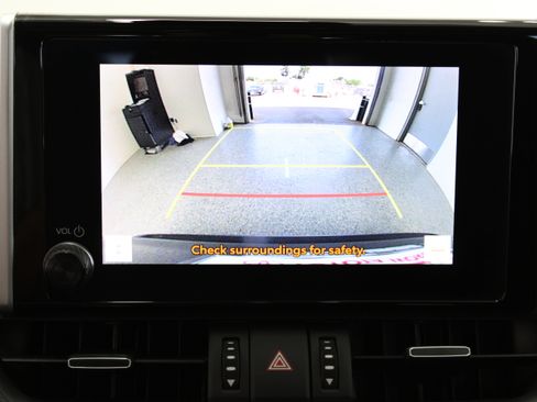 Used 2025 Toyota RAV4 XLE Premium FWD image 21