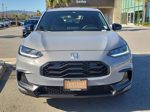 Used 2024 Honda HR-V Sport image 32