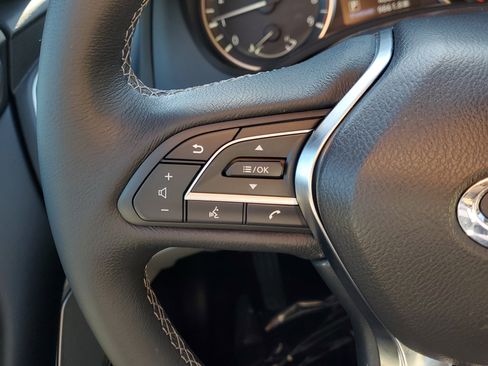 Used 2022 INFINITI Q50 Sensory image 24