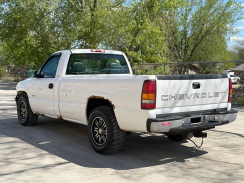 Used 2001 Chevrolet Silverado 1500 2WD Regular Cab image 7