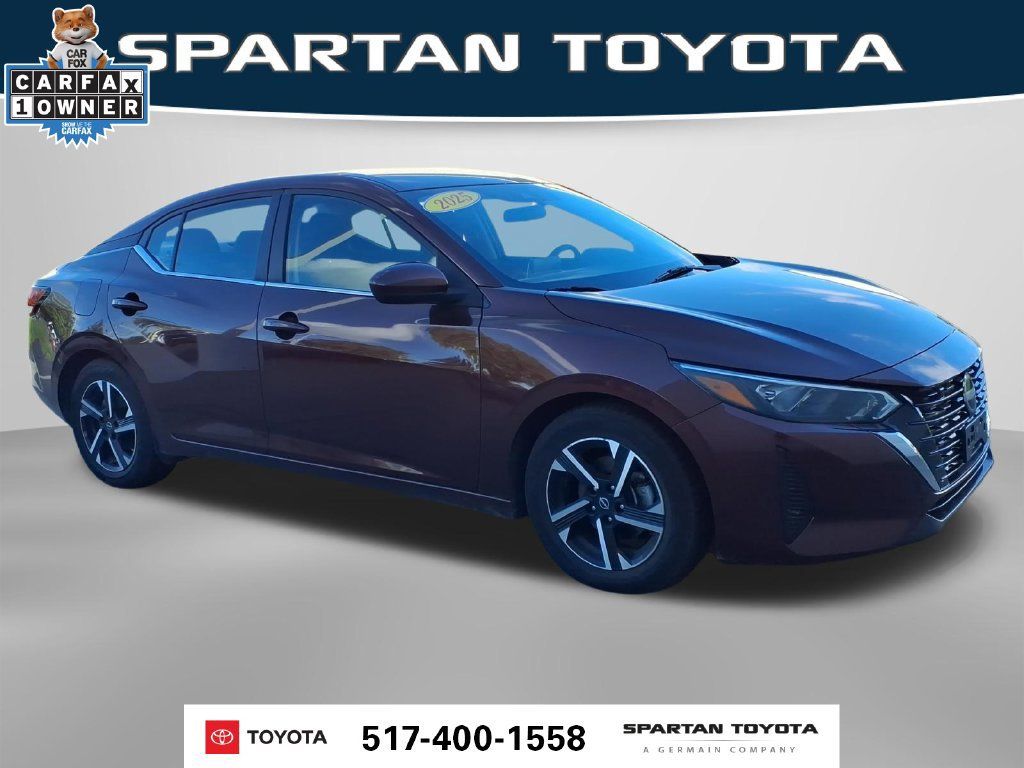 Used 2025 Nissan Sentra SV FWD image 5