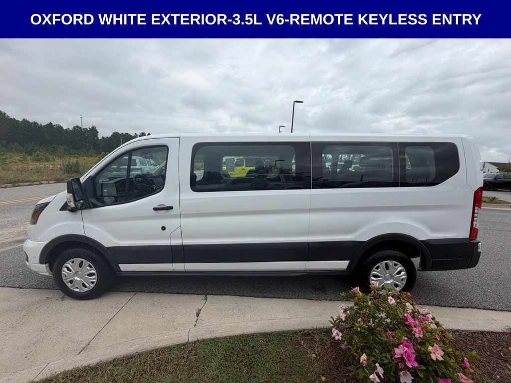 Used 2023 Ford Transit 350 XLT RWD image 7