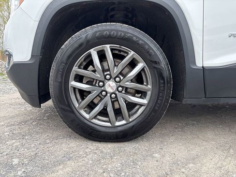 Used 2018 GMC Acadia SLT AWD/4WD image 11