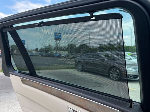 Used 2014 Mercedes-Benz E 350 4MATIC Wagon image 15