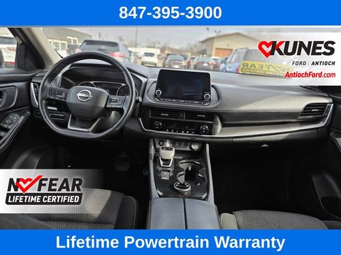 Used 2025 Nissan Rogue SV image 13