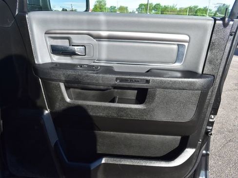 Used 2021 RAM 1500 Classic SLT w/ Electronics Convenience Group AWD/4WD image 44