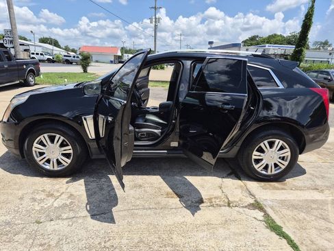 Used 2013 Cadillac SRX Luxury w/ Driver Awareness Package AWD/4WD image 15