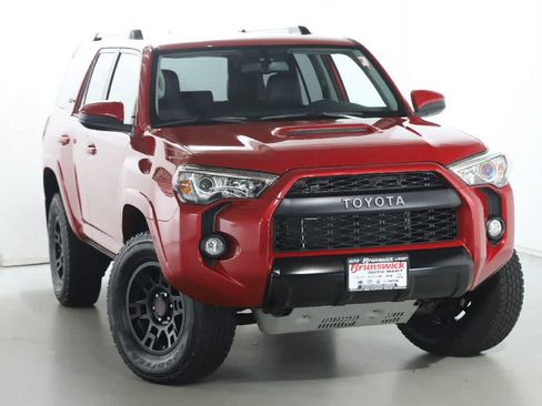 Used 2017 Toyota 4Runner TRD Pro AWD/4WD image 2